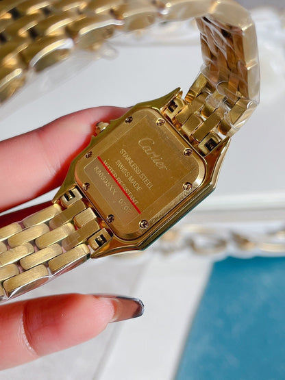 Cartier Panthère de Cartier 27 x 37 mm Yellow Gold Diamond Bezel Watch