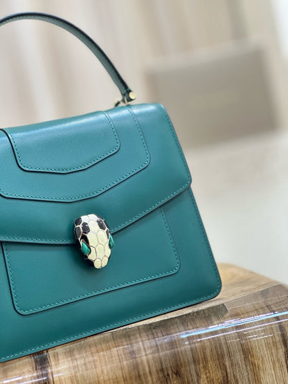Bvlgari 2025 Serpenti Forever Bag 18cm Emerald Green Calfskin