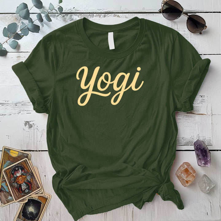 Yogi T-Shirt Mockup military-green