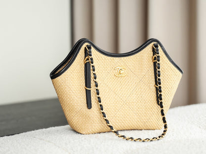 Chanel 2026 Maxi Hobo Bag 28cm Beige Straw Leather 351083