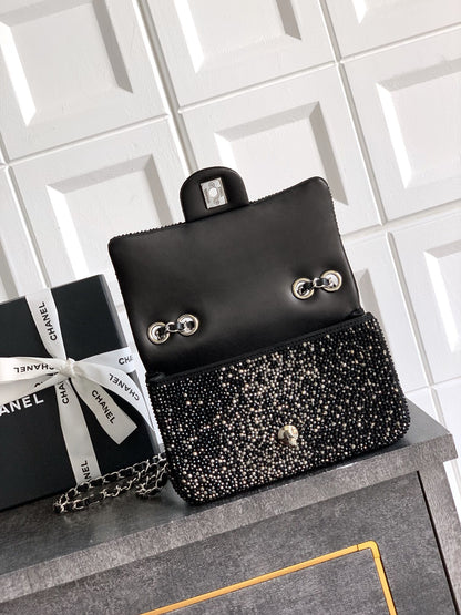 CC Classic Flap Bag  full diamond black calfskin
